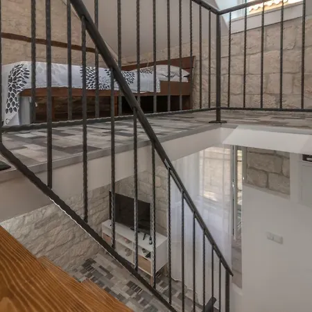 Skuribanda Appartement Trogir