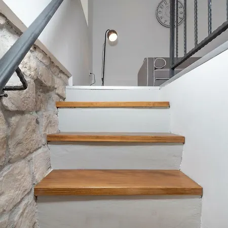 Skuribanda Appartement Trogir